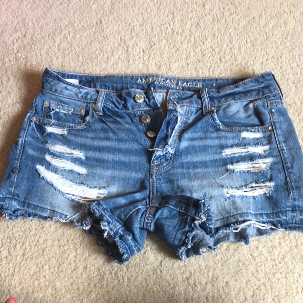 American Eagle ripped jean shorts